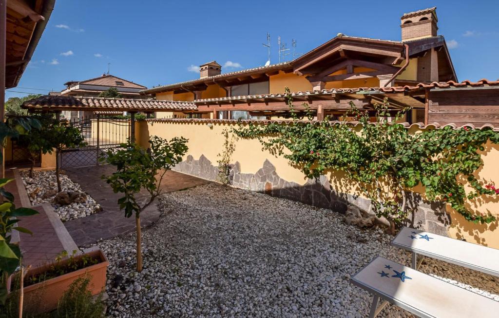 Ostia Antica - La Casa Di Laura B&B Exterior photo